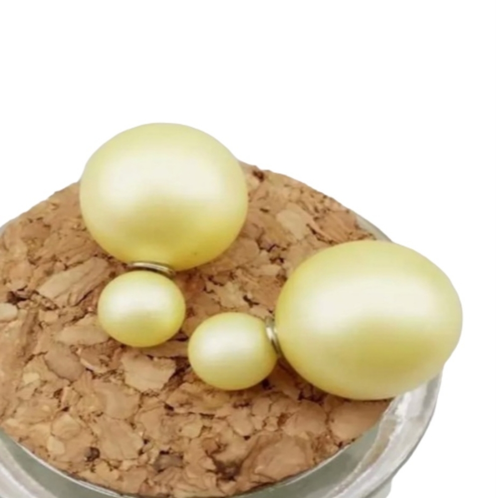 Large Oversized Double Ball Satin Matte Light Yellow Shell Pearl Stud Earrings - Picture 3 of 16